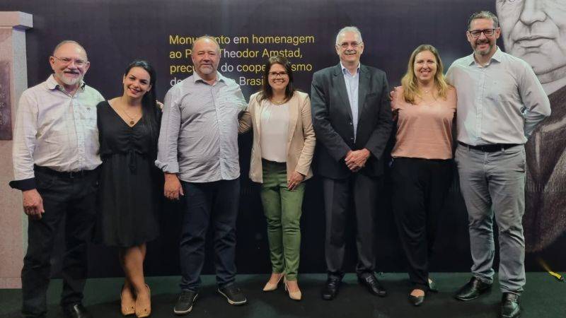 Foto de capa Casa Cooperativa tem nova diretoria.