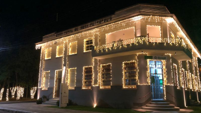 Luzes natalinas na Linha Imperial serão acesas na quinta-feira, 9 de novembro